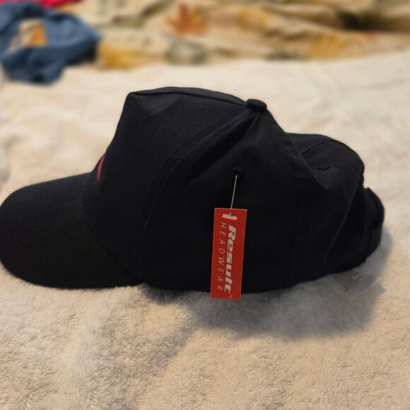 Embroidered Manta Ray baseball hat, adjustable.  New with tags - Picture 3 of 4